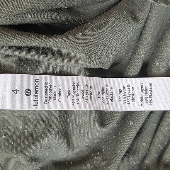 Lululemon Tied In Energy 2-in-1 Grey Sage /White Tank Top and Sport Bra - Size 4 - Picture 10 of 10